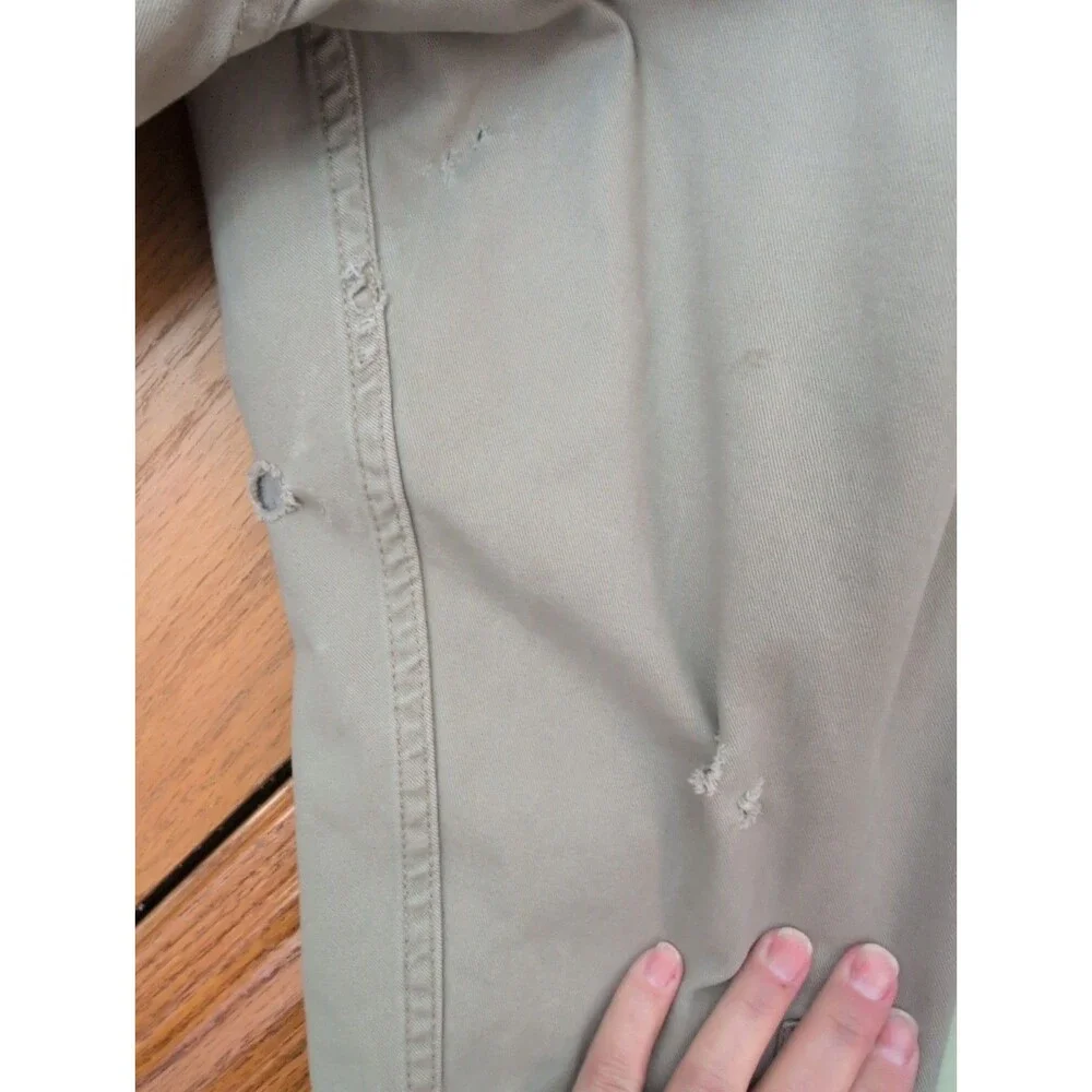 Vtg Levis Quilted Sherpa Jacket Shirt Shacket Beige/Tan Distressed Button Up Med